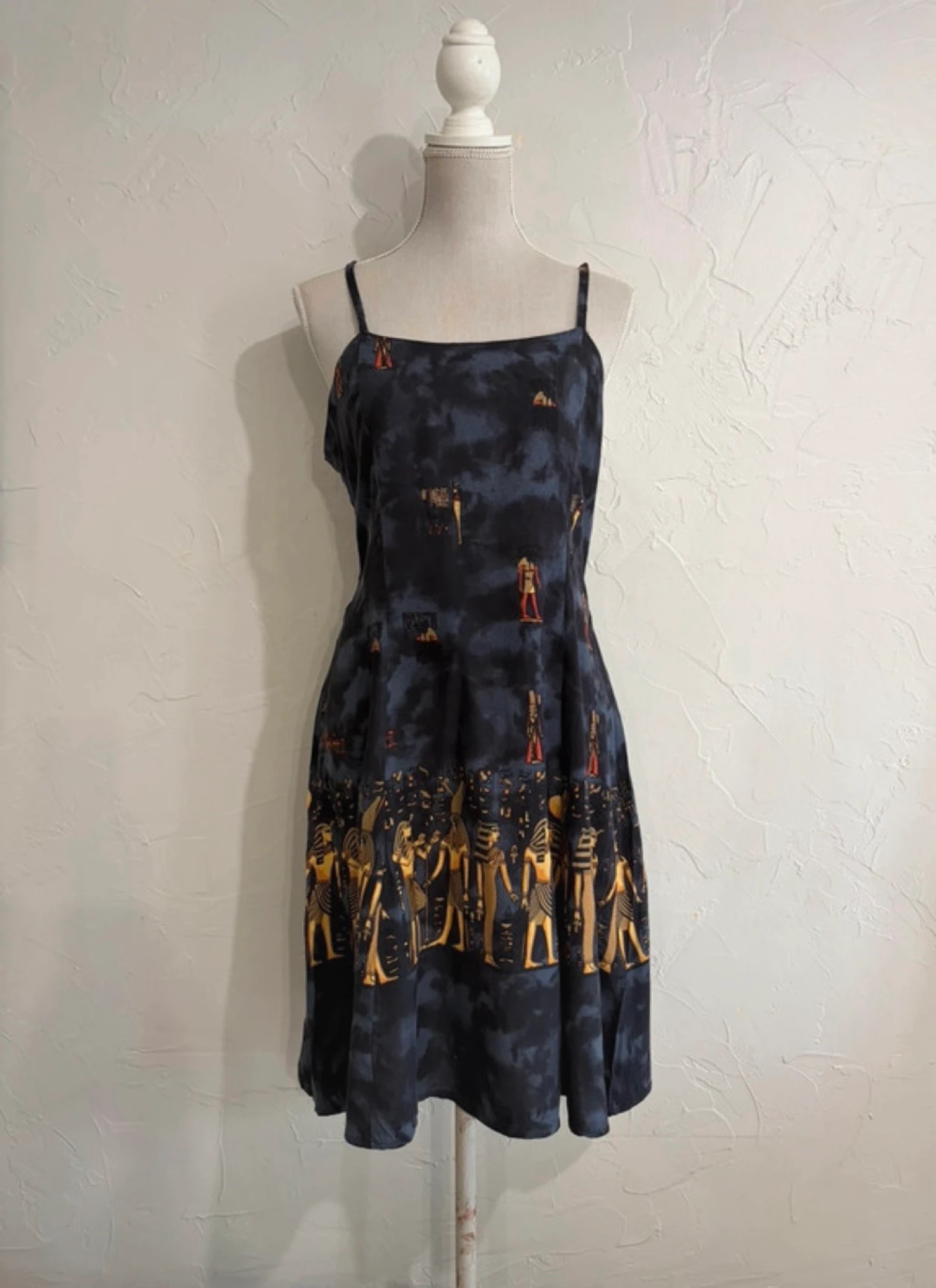 Robe vintage à bretelles taille 42 année 80 / 90